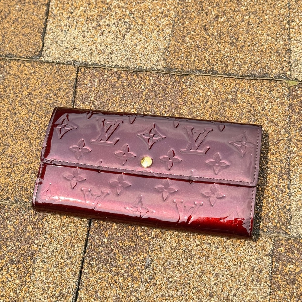 Louis Vuitton SARAH VERNIS